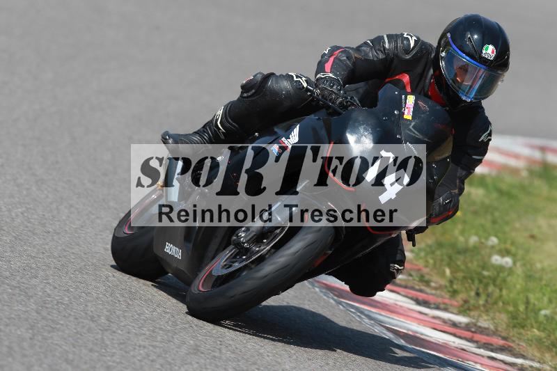 /Archiv-2022/12 22.04.2022 Discover the Bike ADR/Race 3/14